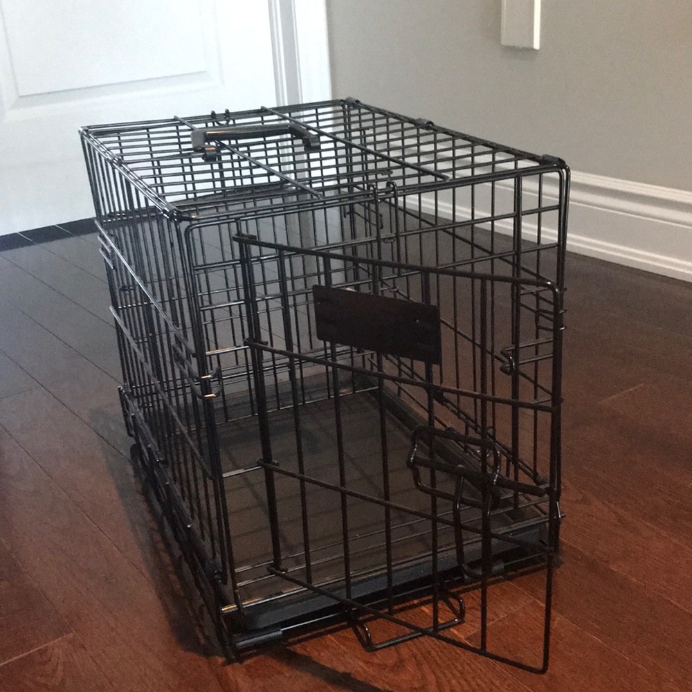 3/$40 Dog cage for sale!